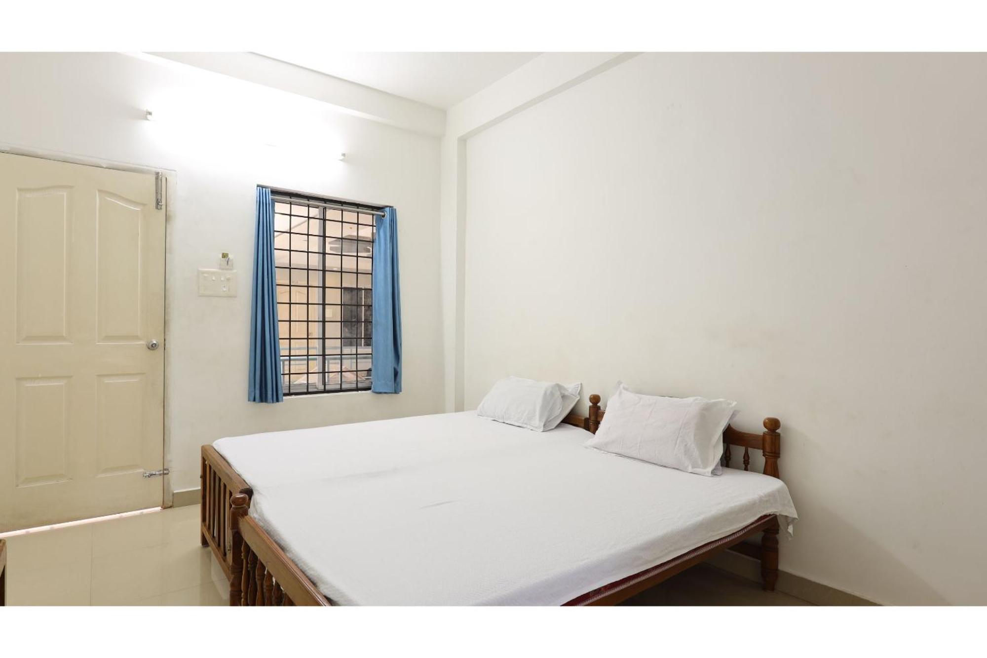 Collection O Ar Square Hotel Thrissur Exterior foto