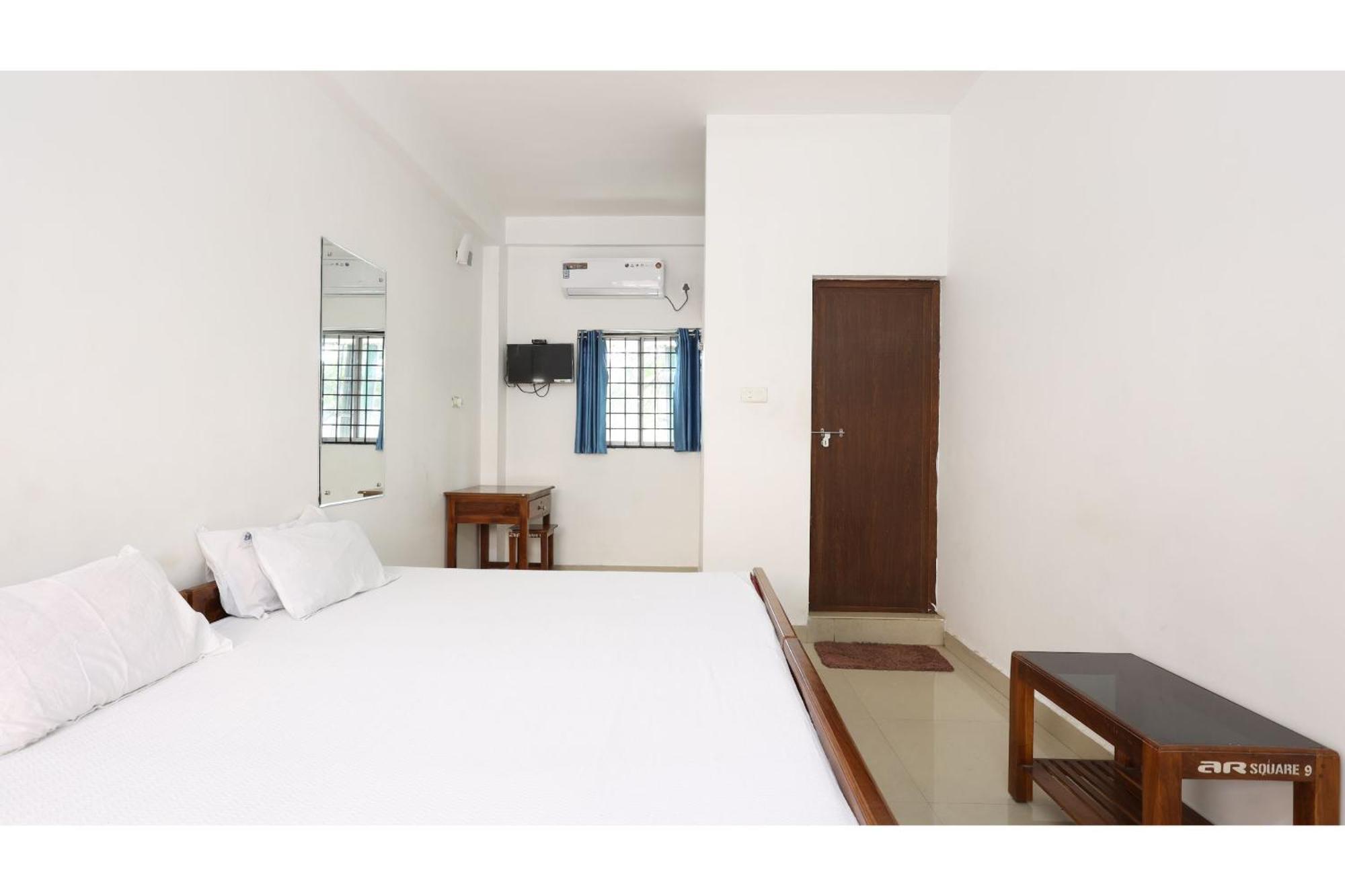 Collection O Ar Square Hotel Thrissur Exterior foto